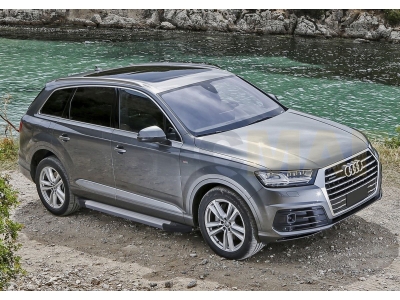 Пороги алюминиевые Rival Silver New для Audi Q7 2015-2021